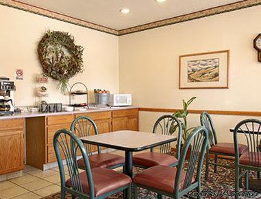 Hunter Lodge Ripley レストラン 写真